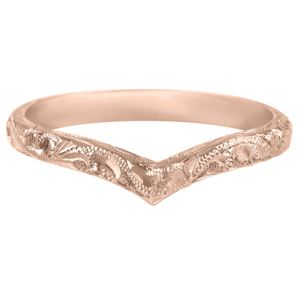 Rose gold v-shape wedding ring engraved paisley pattern
