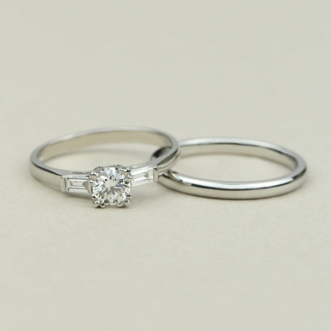 Art Deco diamond ring with wedding ring