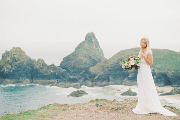 Cornwall coastline Wedding with Aquamarine Ring