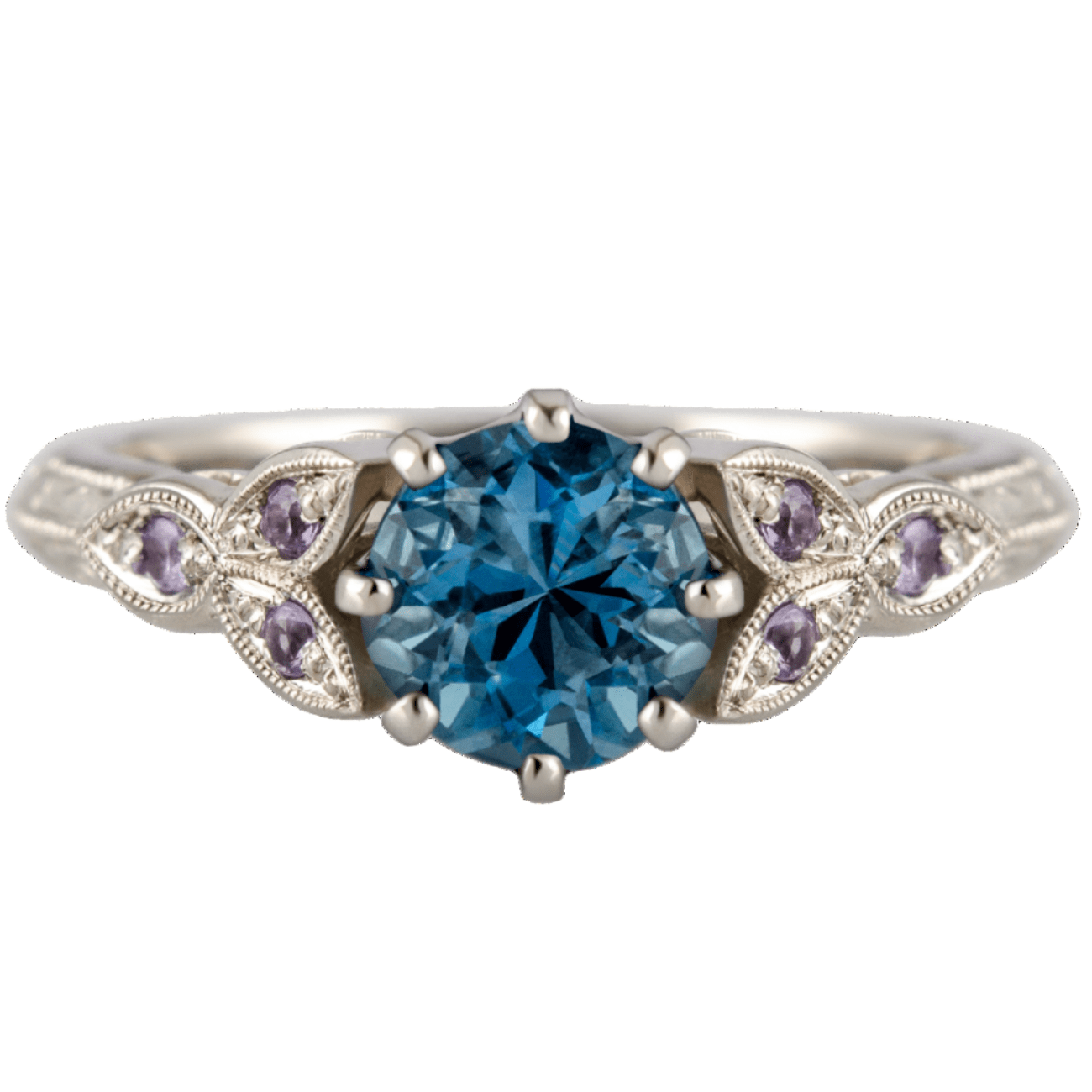 Silver ring with a aquamarine gemstone and sapphire stones 