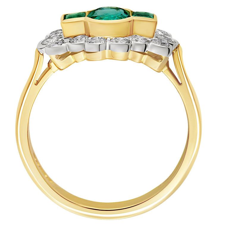 beautiful vintage emerald and diamond cluster ring 