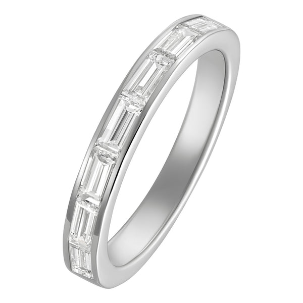 Baguette cut diamond wedding ring in platinum