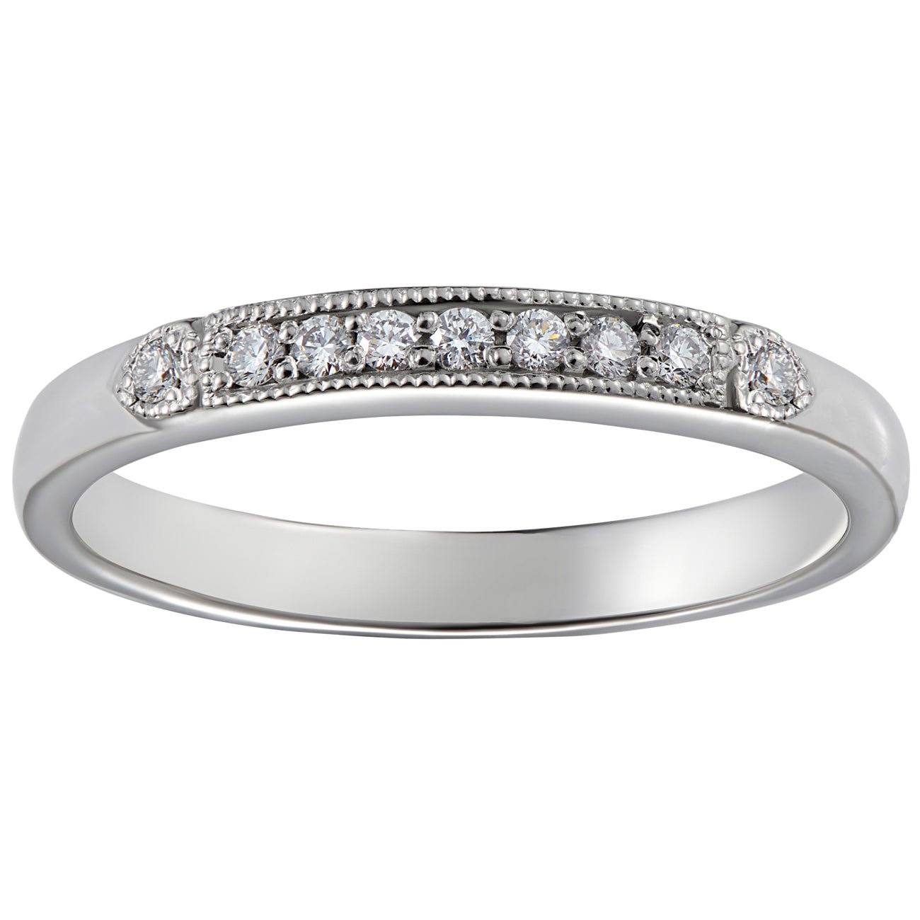 Diamond vintage wedding band in white gold