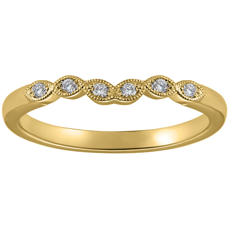 Slim yellow gold curved wedding ring