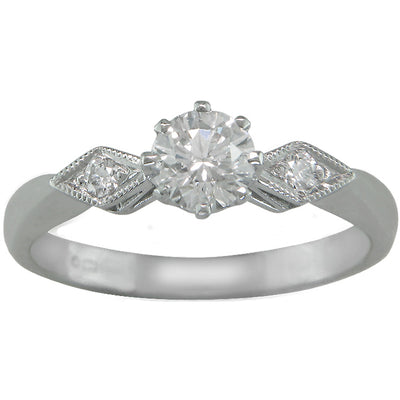 1930s style diamond ring