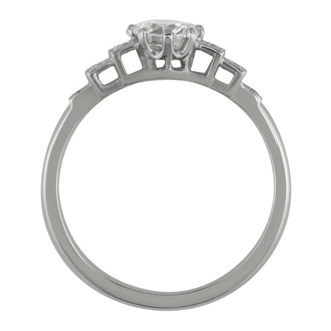 Diamond ring Art Deco style