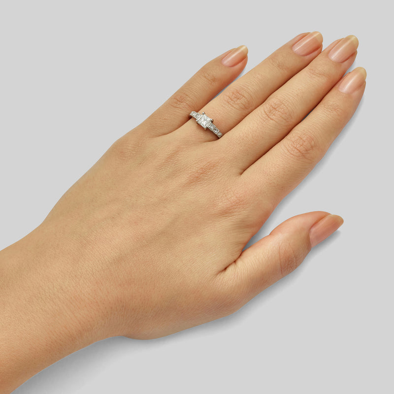 Platinum princess cut engagement ring
