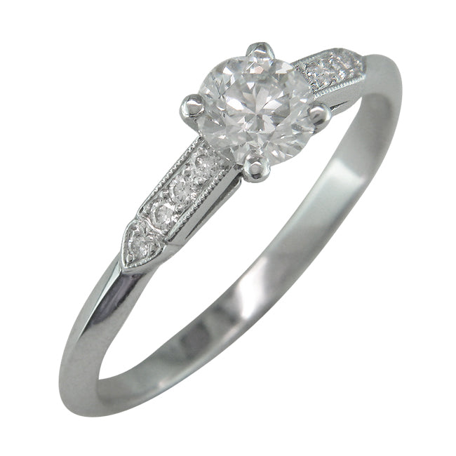 Edwardian antique ring setting for a GIA certified diamond.