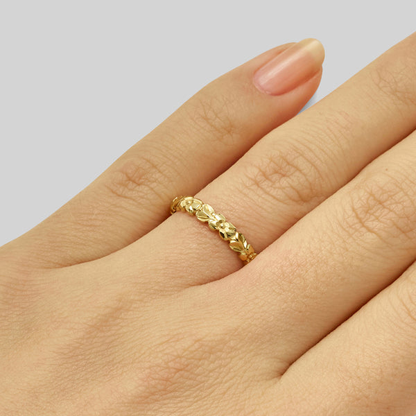 Yellow gold floral wedding band