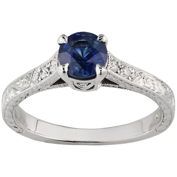 Engraved sapphire ring with diamonds