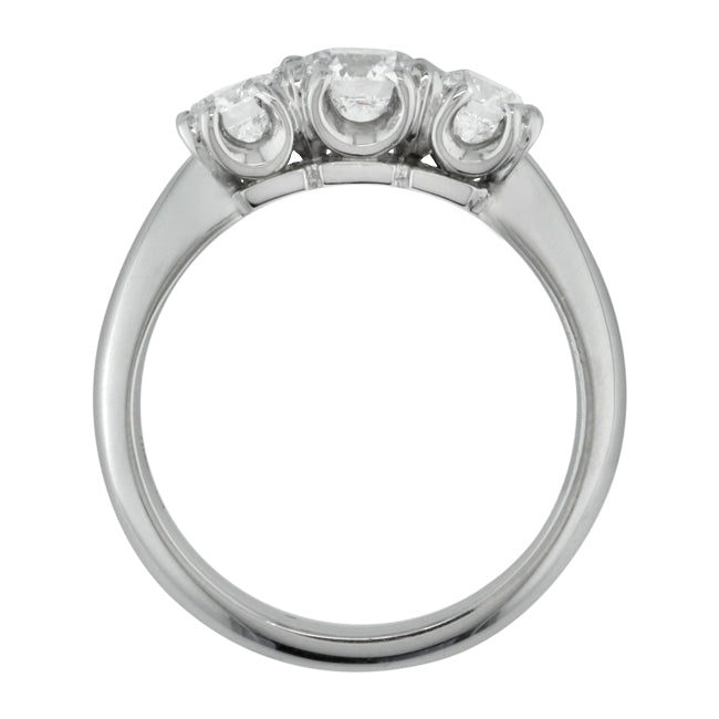 Side view diamond trilogy ring with scalloped sides