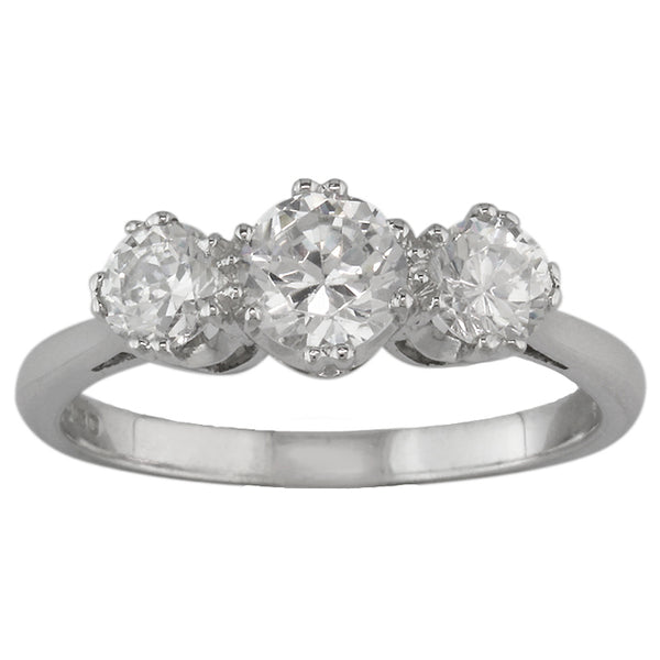 Elegant Three Stone Diamond Ring in Platinum