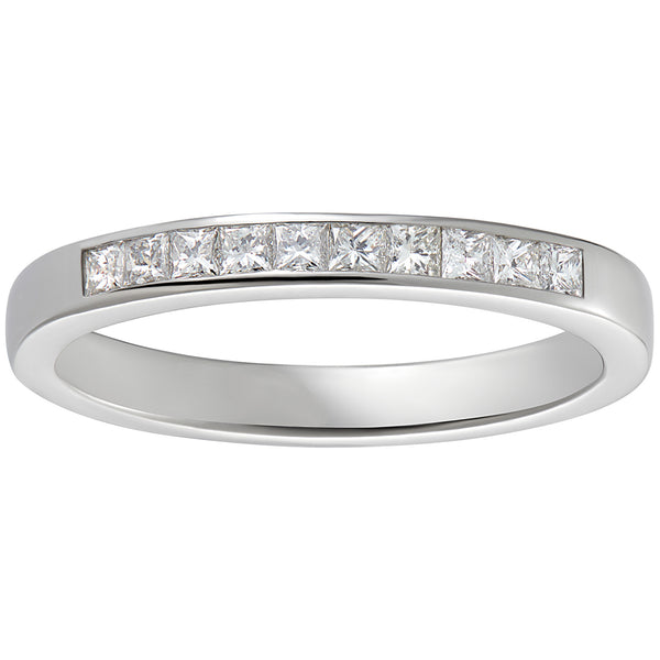 Princess cut diamond wedding ring in white gold