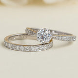 Platinum bridal set of diamond ring with diamond wedding ring