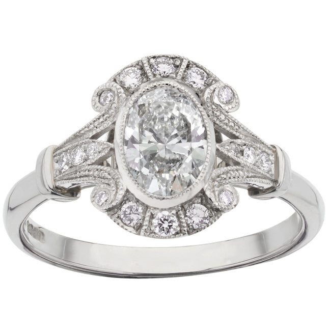 Oval cut diamond cluster ring