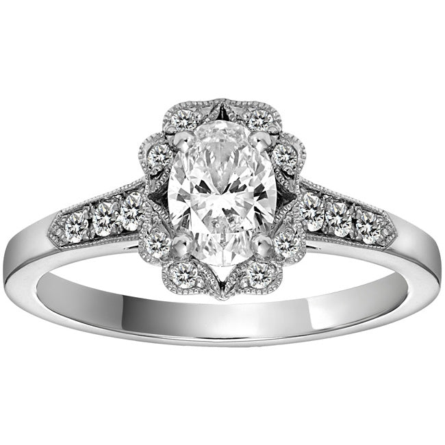 Oval diamond cluster ring in platinum - UK London