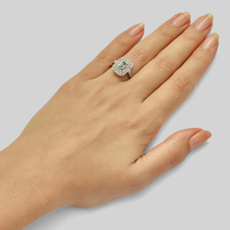 Art Deco Aquamarine and Diamond Pierced Plaque Ring